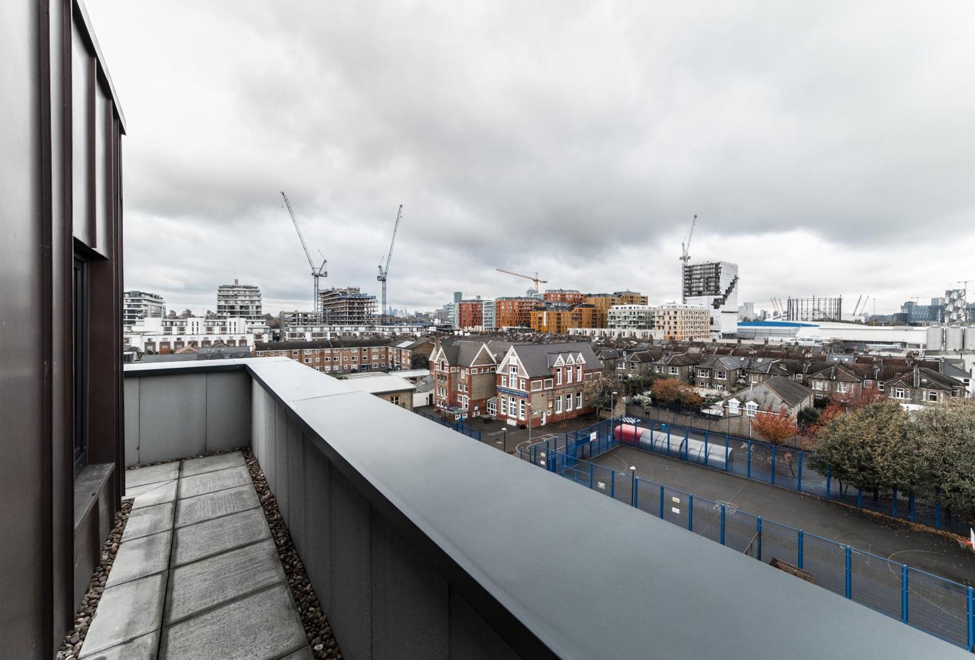Apartament Hybrid Resi Greenwich Near O2 Arena *