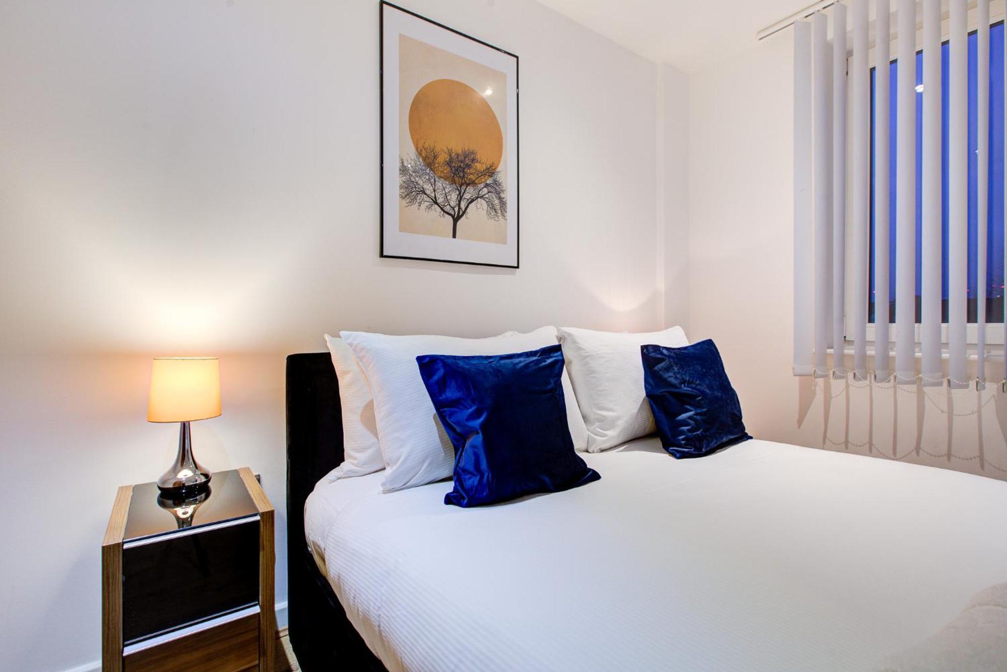 Hybrid Resi Greenwich Near O2 Arena Apartament *