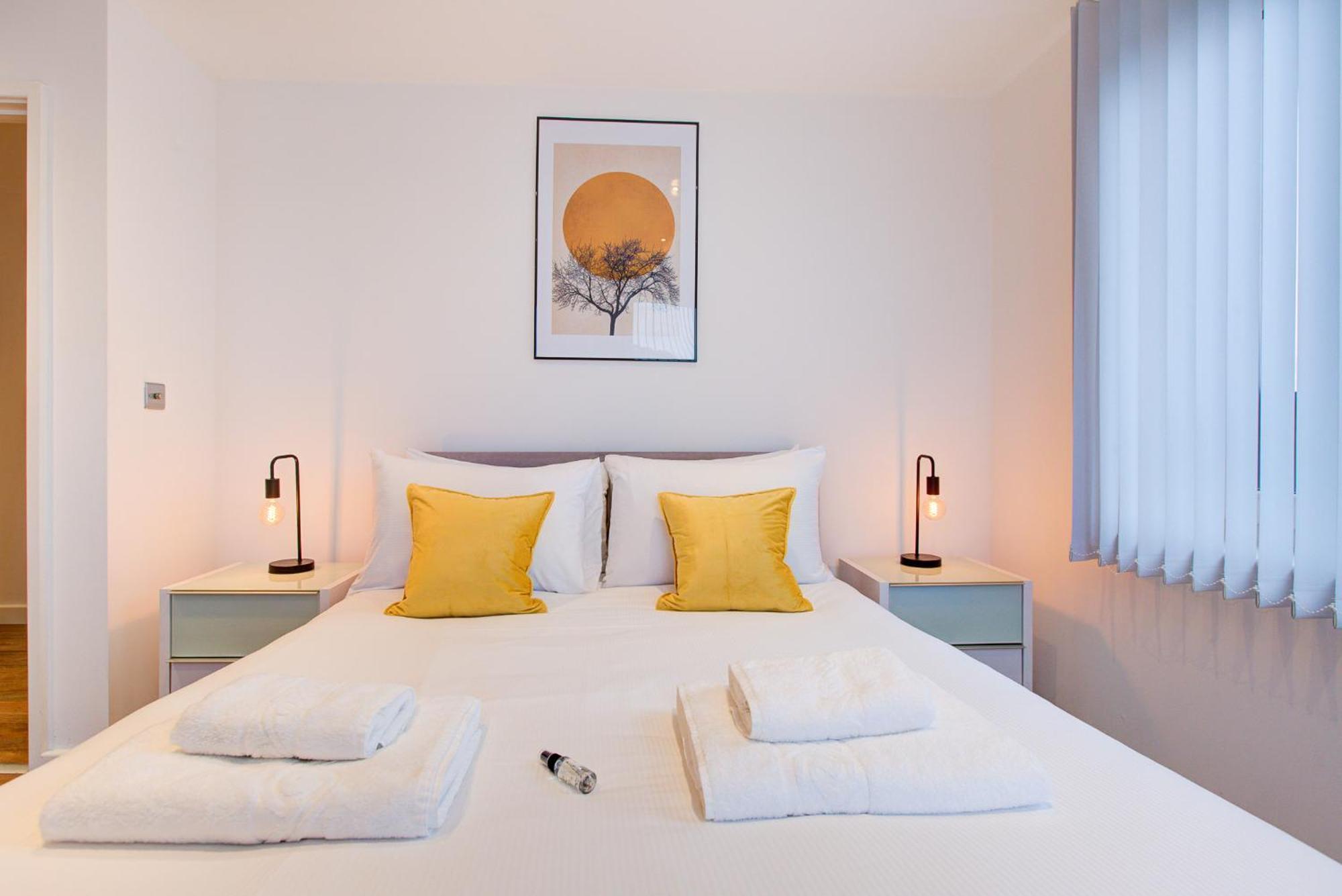 Hybrid Resi Greenwich Near O2 Arena Apartament